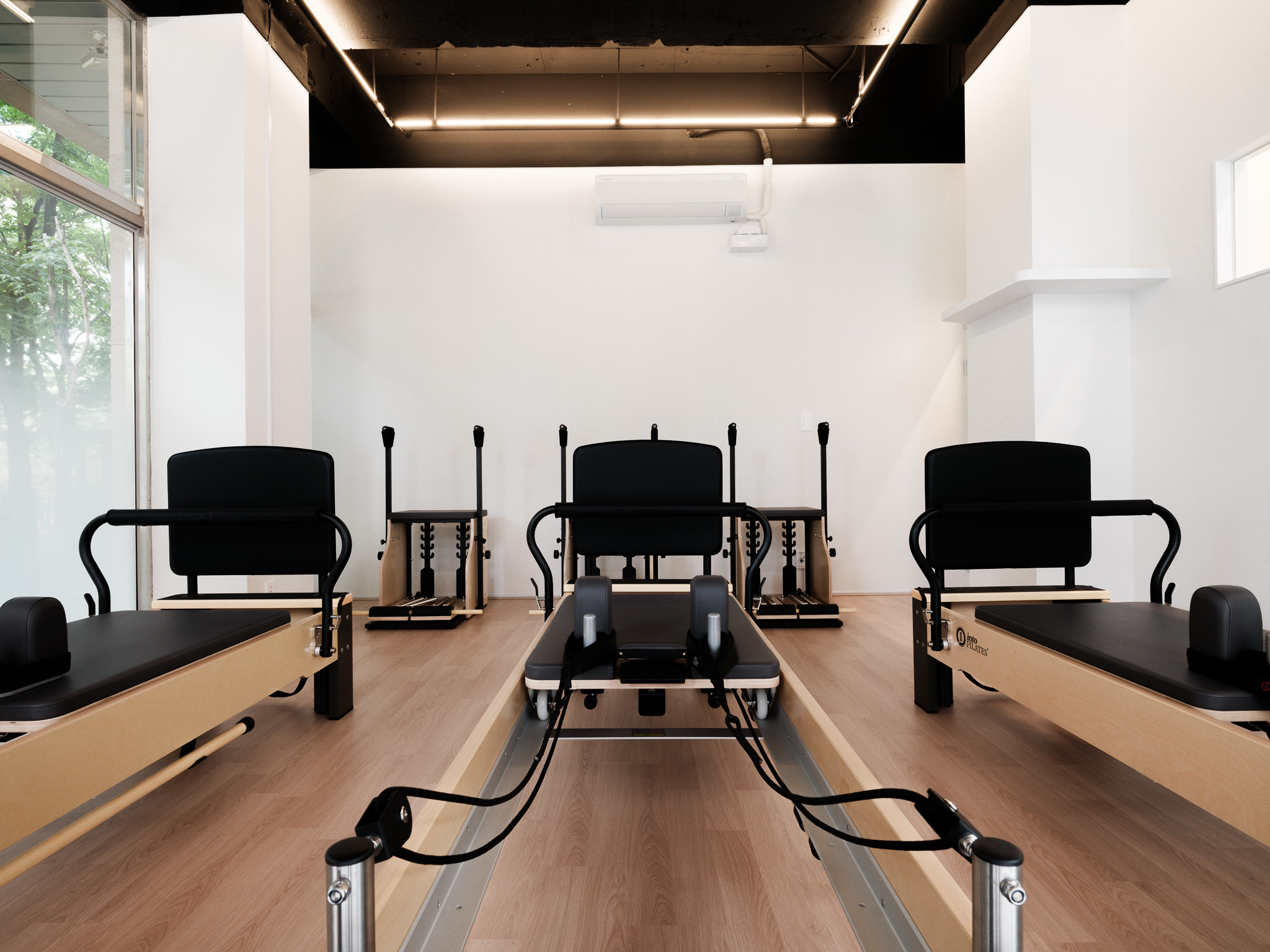 매장 사진 필라테스